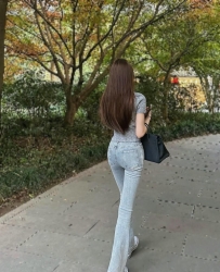 像牛奶一样，从眉心甜到脚尖