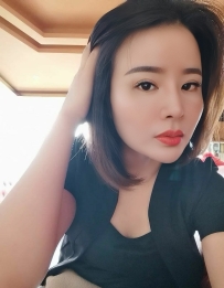 美丽轻熟小姐姐