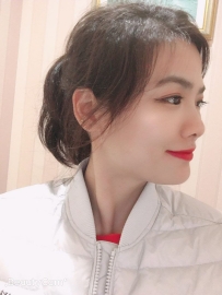 居家美女人妻